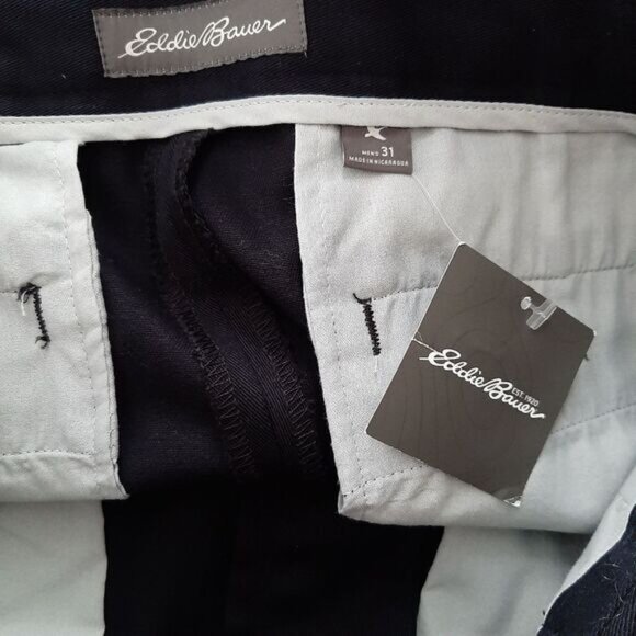 EDDIE BAUER | Relaxed Fit Wrinkle Free Crease Chino Pants Black Men's Sz 31 - Picture 9 of 11